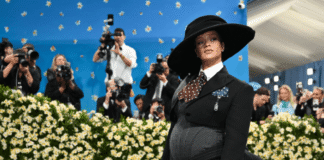 Rihanna revela su embarazo en la Met Gala