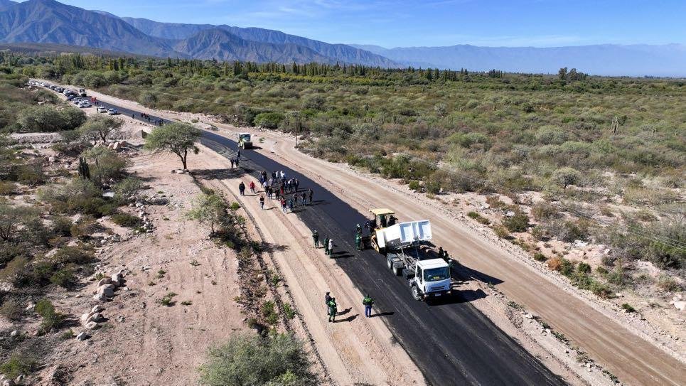 Ruta N°47: la pavimentación en Chaquiago-Choya avanza y cumplirá con un pedido histórico de los vecinos