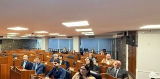 Sin sesión en la Cámara de Diputados, el oficialismo no bajo al recinto por no estar todos deacuerdo con el Ejecutivo