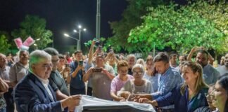Susana Zenteno junto a Raúl Jalil pusieron en valor la plaza del barrio Juan Pablo II