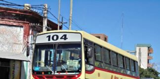 Tres empresas de colectivo operan con muy poca fecuencia por falta de pagos de sueldos