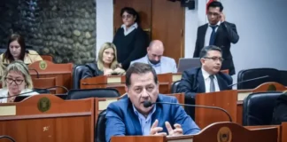 Ávila criticó la precarización laboral en los municipios y apuntó contra el oficialismo