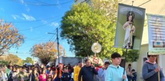Celebran Corpus Christi en la parroquia Jesús Niño