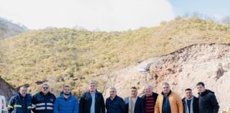 Con fondos provinciales, continúan los trabajos para finalizar la pavimentación de la Ruta 1