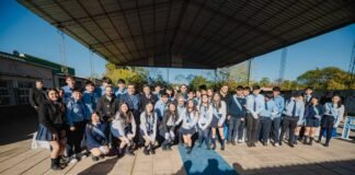 El Gobernador tomó juramento a la bandera en Los Altos y destacaron la inversión educativa en el municipio