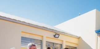 Jalil visitó la Escuela Secundaria de Los Varela y anunció la construcción de un playón deportivo