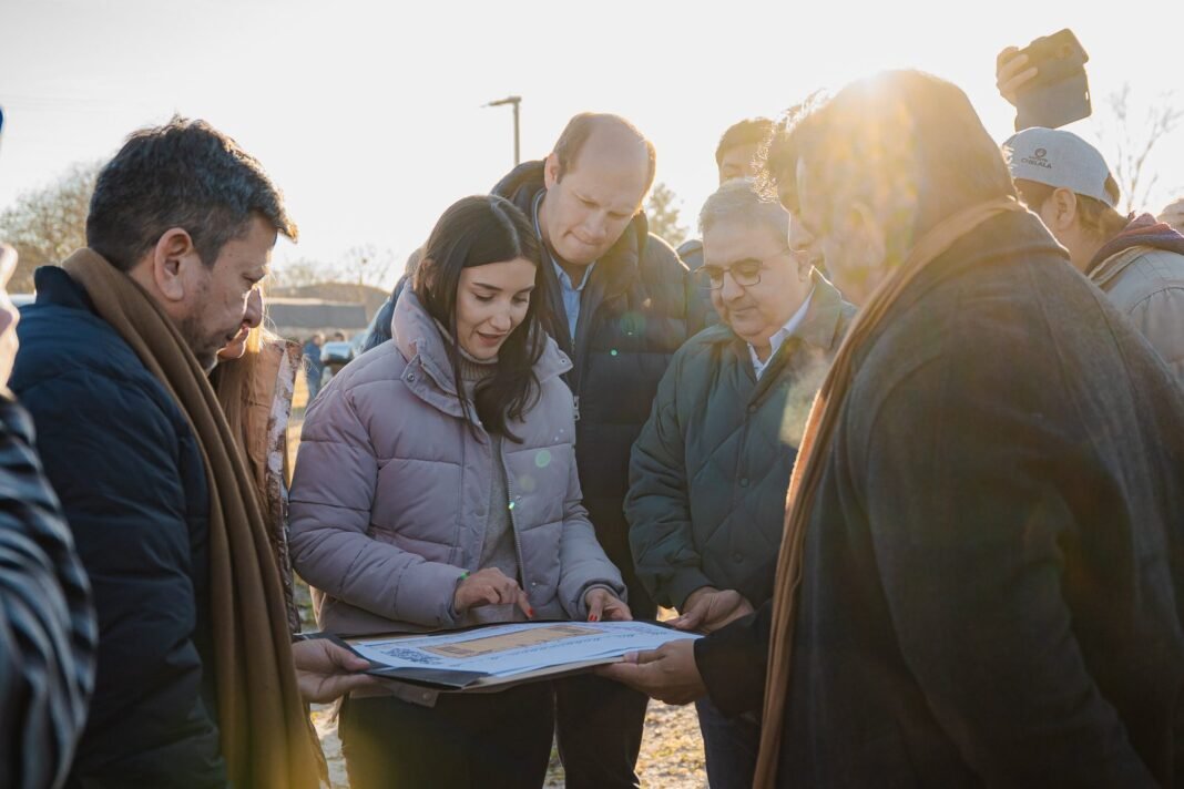 Bañado de Ovanta: se proyecta la construcción de un moderno Polideportivo