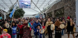 “Catamarca Retumba”: cajas y coplas hicieron eco del Poncho