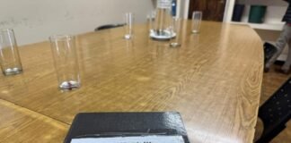 Denett: «La oposición insiste con interpelar a la ministra de trabajo pero no asisten a comisión»