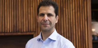 Jesús Domingues (HONOR): «A partir de 2027 veremos cambios impactantes en los dispositivos con IA»