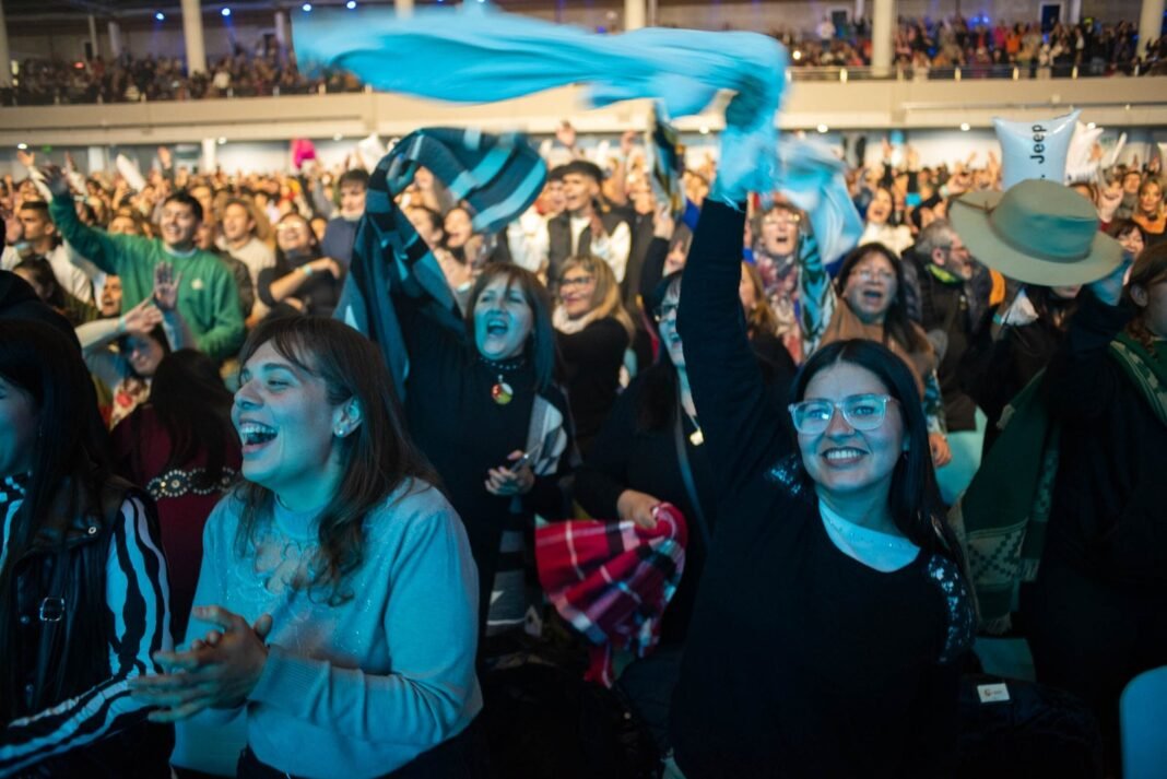 Poncho 2025: Continúa a buen ritmo la venta de entradas para el Escenario Mayor