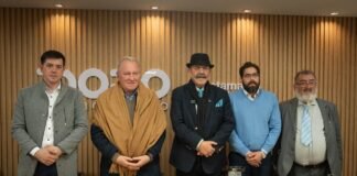 Uno de los mineros rescatados en la histórica operación de salvataje en Chile compartió su experiencia en una charla