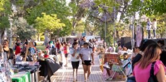 Convocatoria a emprendedores, artistas y prestadores de servicio