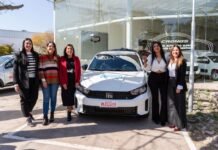 Poncho 2025: Se entregaron el Fiat Cronos 0 km y las nueve motos sorteadas entre el público