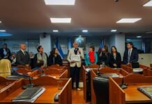 Reconocieron a Héroes Granaderos del bombardeo a Plaza de Mayo