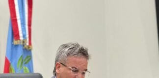 13 años de prisión efectiva por el delito de abuso sexual gravemente ultrajante agravado por el vínculo