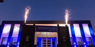 Gustavo participó del acto por el décimo aniversario del totalmente renovado Centro Cultural Blas Bosch