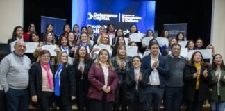 La Capital certificó a otros 40 egresados de los talleres de oficios