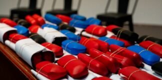 La Capital entregó 100 lentes gratuitos a vecinos a través del programa «Te Veo Bien