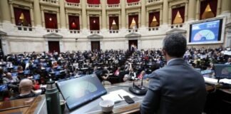 Presupuesto: crecen las críticas y el Gobierno le pide a la oposición que se siente a discutirlo