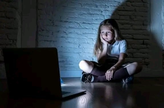 Docente a jucio por Grooming