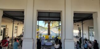 La Virgen visitó la sede del gobierno municipal de Capital