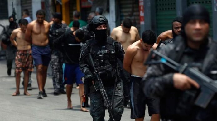 Río de Janeiro: al menos 60 muertos en operativos policiales contra Comando Vermelho