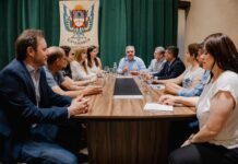 El Gobernador convocó a legisladores para analizar la posible convocatoria a Sesiones Extraordinarias