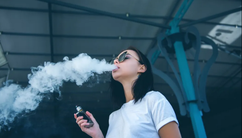 Alerta sanitaria: el vapeo no es inofensivo y ya causa enfermedades pulmonares mortales en jóvenes