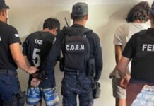 Detuvieron a dos personas por un arrebato y recuperaron $379 mil