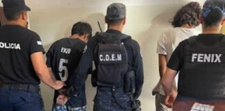 Detuvieron a dos personas por un arrebato y recuperaron $379 mil