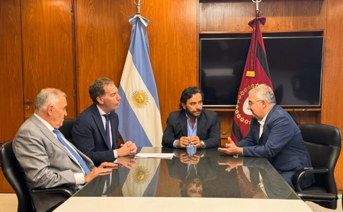 Gobernadores del norte plantearon la disminución en recursos que significaría la modificación del Impuesto a las Ganancias