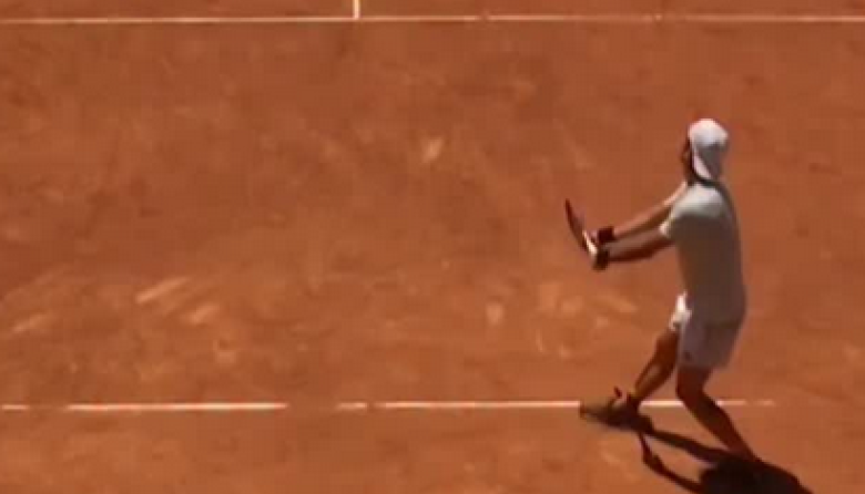 Gran golpe de Manu La Serna: derrotó al favorito y se metió en cuartos del Challenger de Buenos Aires