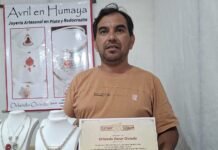 El artesano orfebre Orlando Oviedo, premiado nuevamente en Cosquín