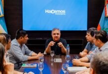 El Gobernador se reunió con los intendentes de Tinogasta y Fiambalá por la crisis del sector vitivinícola