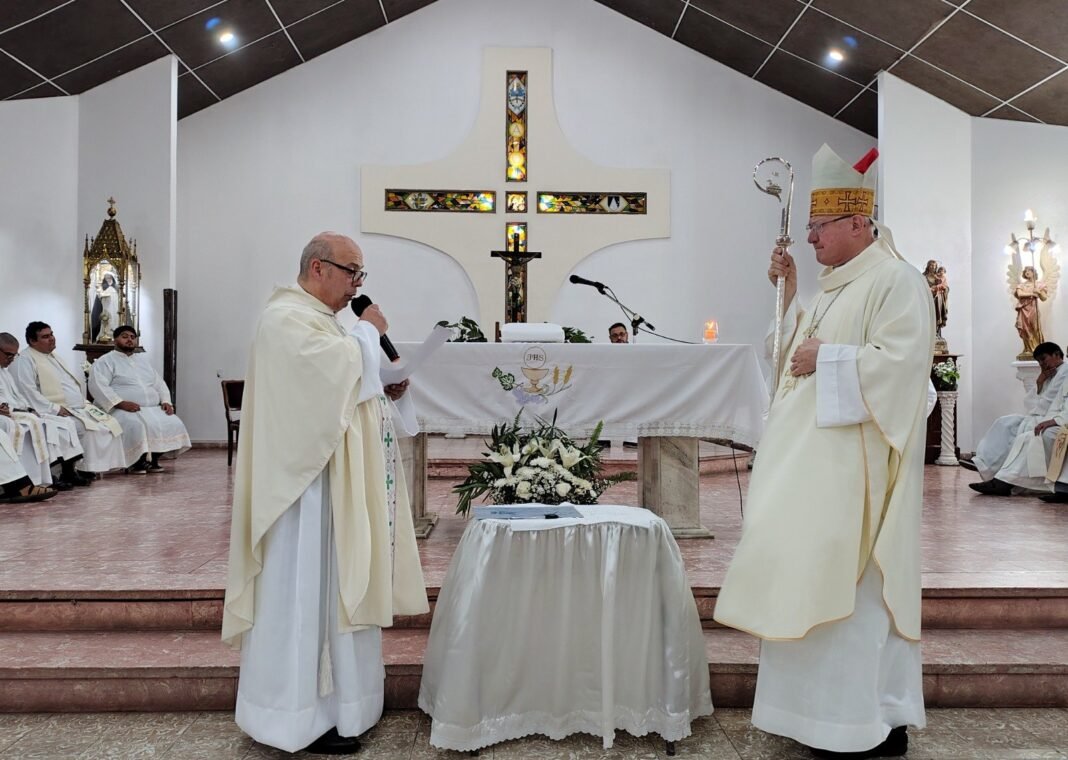 El padre Julio Quiroga del Pino es el nuevo párroco de Santa Rosa de Lima