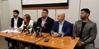 Elecciones 2027: La Libertad Avanza quiere la boleta única de papel juntando firmas