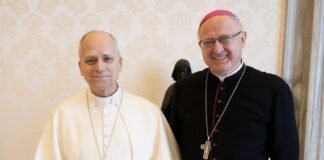 Mons. Urbanč le entregó al Papa León una reliquia del Beato Mamerto Esquiú