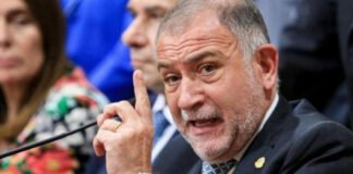 Nuevo pase: el senador Luis Juez se sumó al bloque de La Libertad Avanza