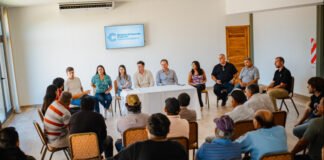 Tras reunión con productores, el Gobierno garantiza un precio de 170 por kilo de uva para mosto