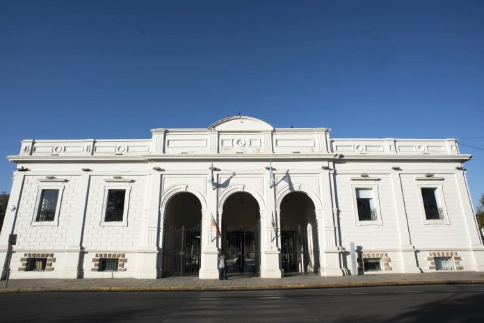 Capital formaliza otros 173 pases a planta permanente