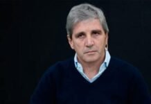 Caputo ratificó el programa económico aunque reconoció dificultades para controlar la inflación