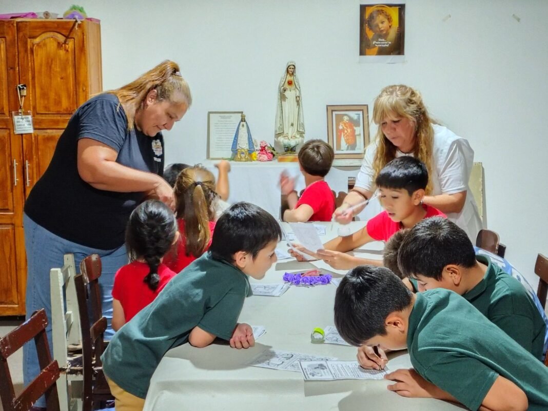 Celebran el don de la vida con una jornada de encuentro y vigilia