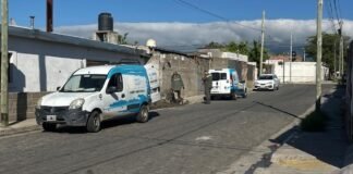 Denuncian robo masivo de llaves de paso en el barrio Acuña Isi