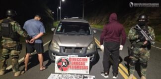 Detienen a un policia federal con más de 300 dosis de cocaína