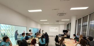 Docentes de inglés de la Capital iniciaron el ciclo 2026 con un taller de fortalecimiento de equipos