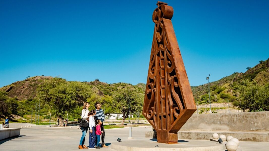 El Bus Turístico propone un circuito especial por Semana Santa