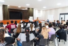 Salud capacita a referentes comunitarios para fortalecer la prevención del suicidio