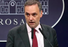 Tras el escándalo por los viajes de Manuel Adorni, la PSA busca los contratos de Marcelo Grandio con la TV Pública