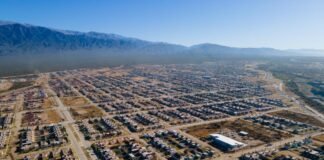 Vivienda consulta a vecinos de Valle Chico qué comercios debería tener el futuro Centro Comercial